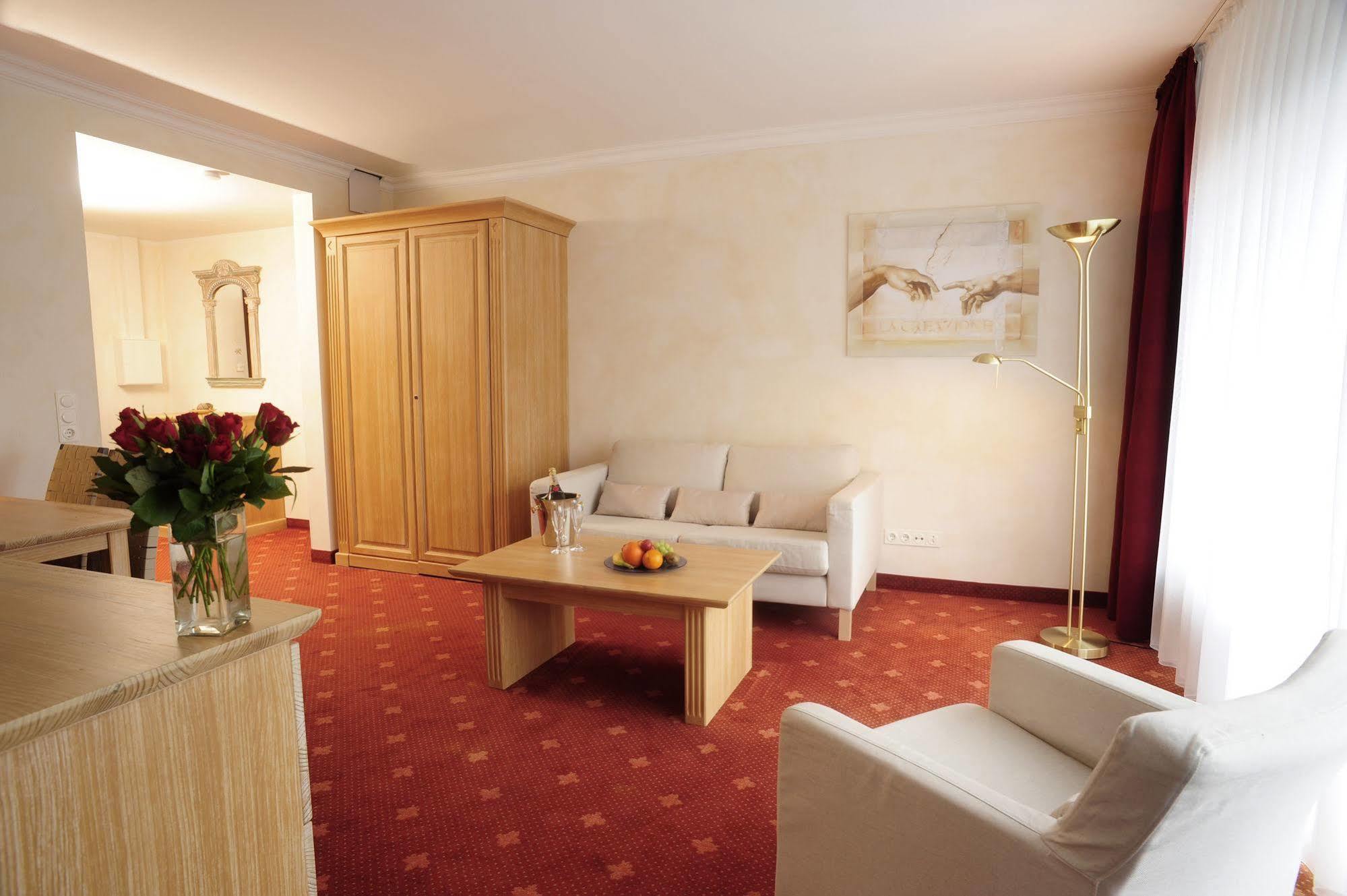 Hotel Villa Gropius Тимендорфер Странд Екстериор снимка